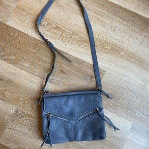 Crossbody purse